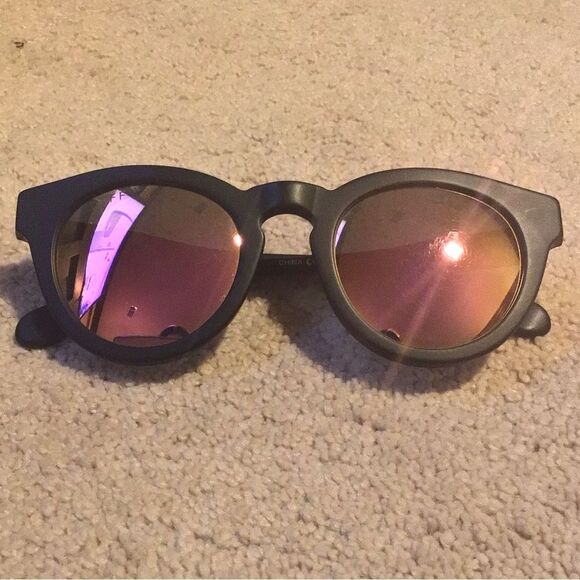 DIFF Dime II Polarized Sunglasses - Picture 2 of 6